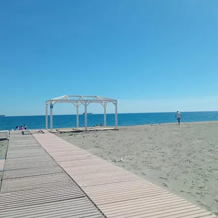 Bajo El Faro De Puerto Rey - Playa Apartment Vera