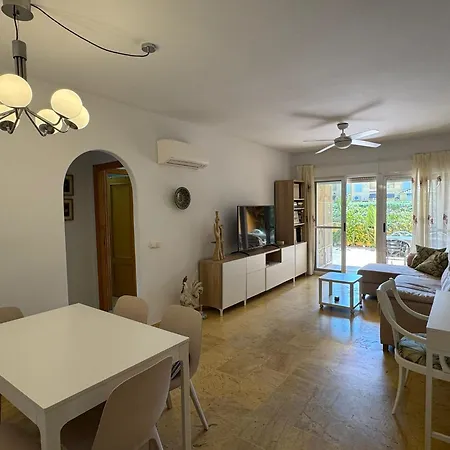 Apartamento Bajo El Faro De Puerto Rey - Playa Vera