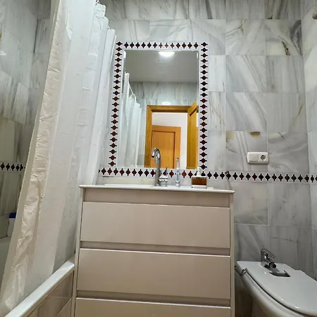 Apartamento Bajo El Faro De Puerto Rey - Playa